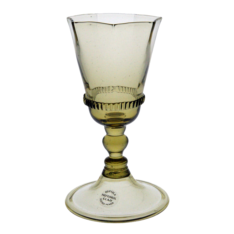 Spätmittelalterliches siebeneckiges Weinglas, nach Original aus Böhmen